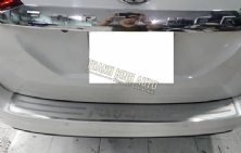 Ốp chống trầy cốp sau xe Fortuner 2020